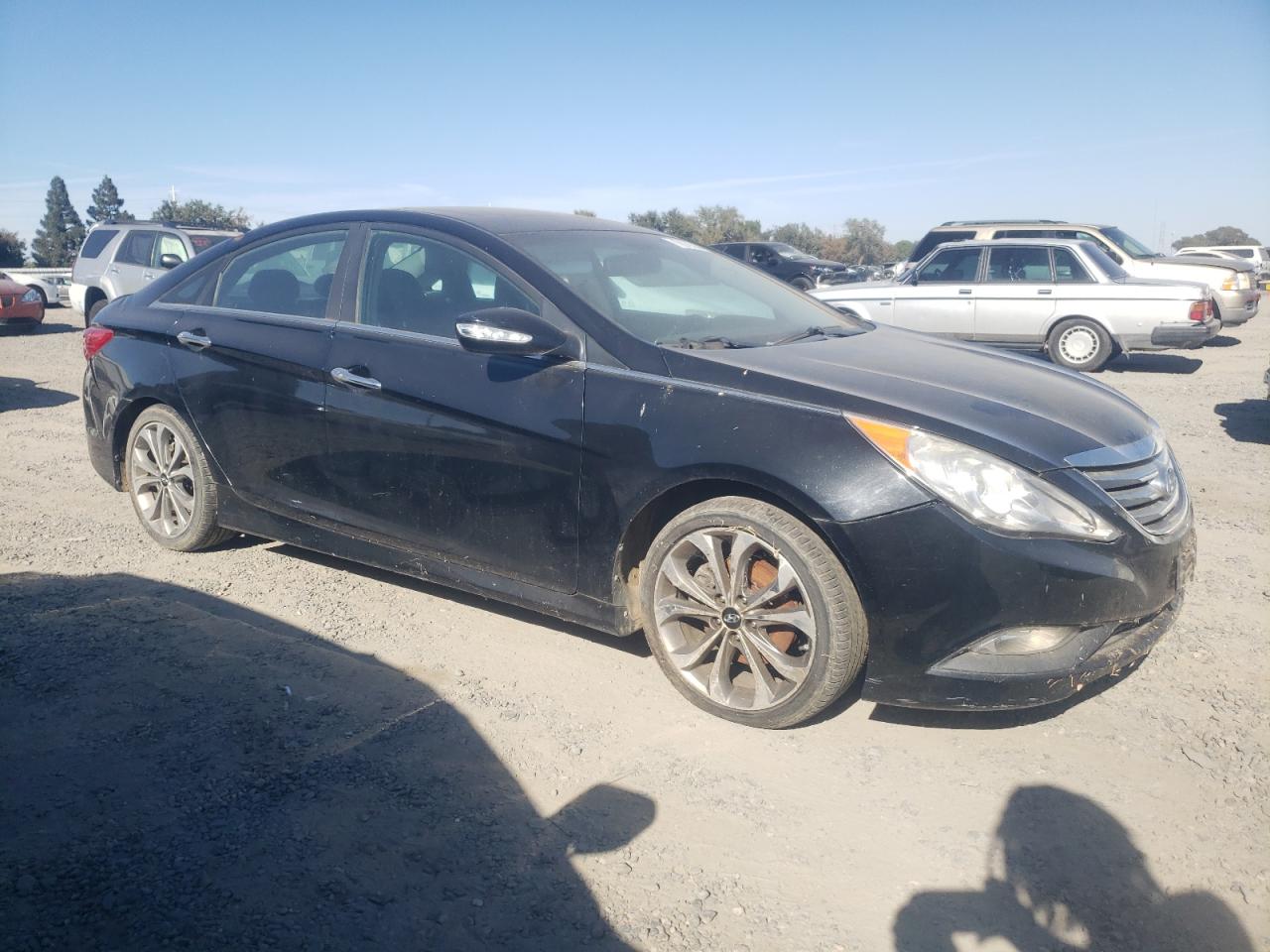 2014 Hyundai Sonata VIN 5NPEC4AC5EH916468 Copart auction photo, all over damage thumbnail 4