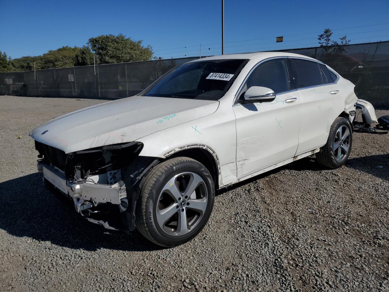 2018 Mercedes-Benz GLC VIN WDC0J4KB9JF334118