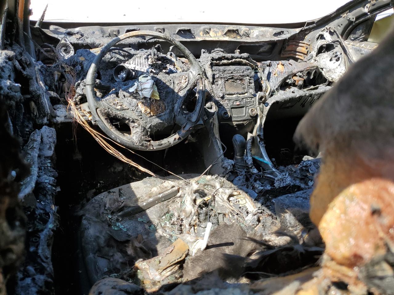 2014 Hyundai Sonata VIN 5NPEC4AB8EH918951 Copart auction photo, burn damage thumbnail 8