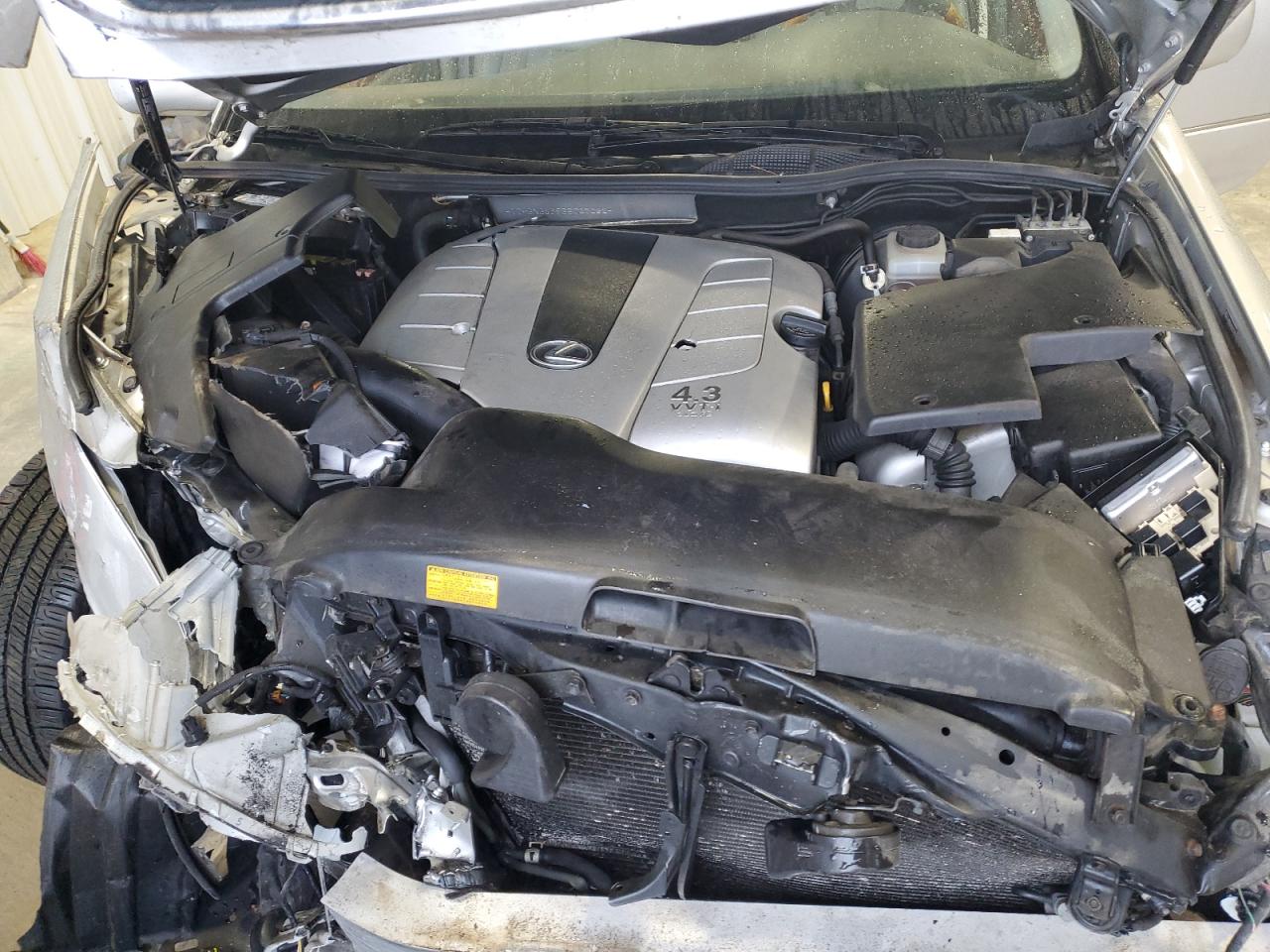 2005 Lexus LS VIN JTHBN36F955027052 Copart auction photo, front end damage thumbnail 11