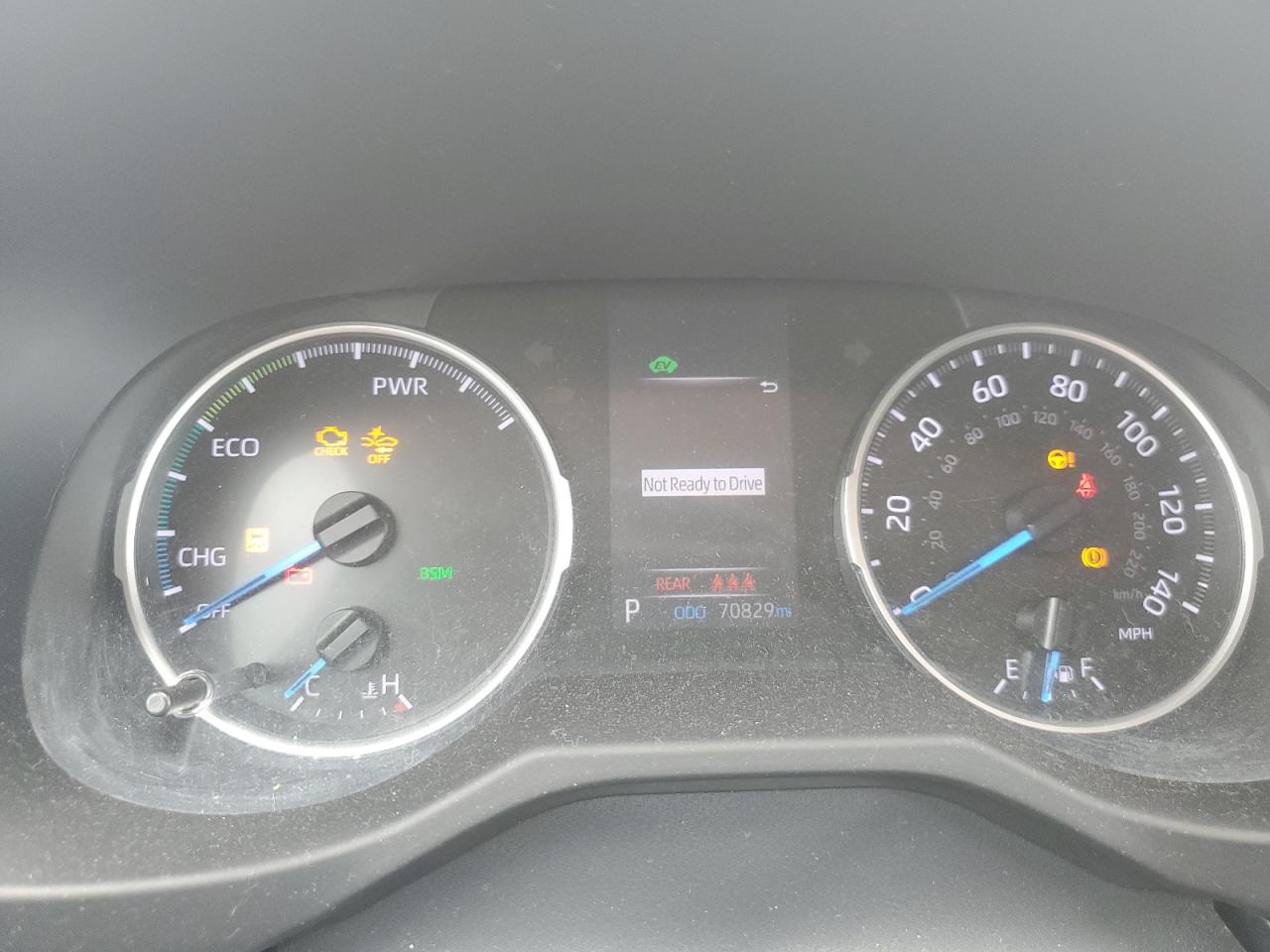 2019 Toyota RAV 4 VIN 2T3MWRFV1KW033885 Copart auction photo, front end / minor dent/scratches damage thumbnail 9