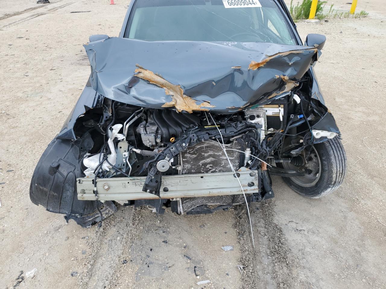 2017 Nissan Versa VIN 3N1CN7AP1HL811763 Copart auction photo, front end / minor dent/scratches damage thumbnail 11