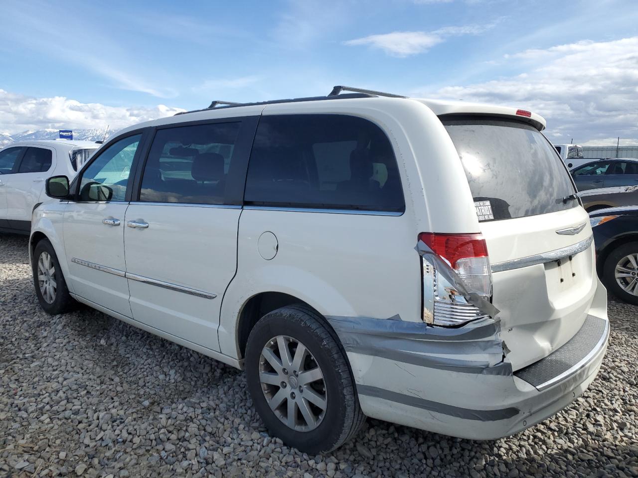 2011 Chrysler Town & Country VIN 2A4RR8DG7BR799698 Copart auction photo, rear end / side damage thumbnail 2