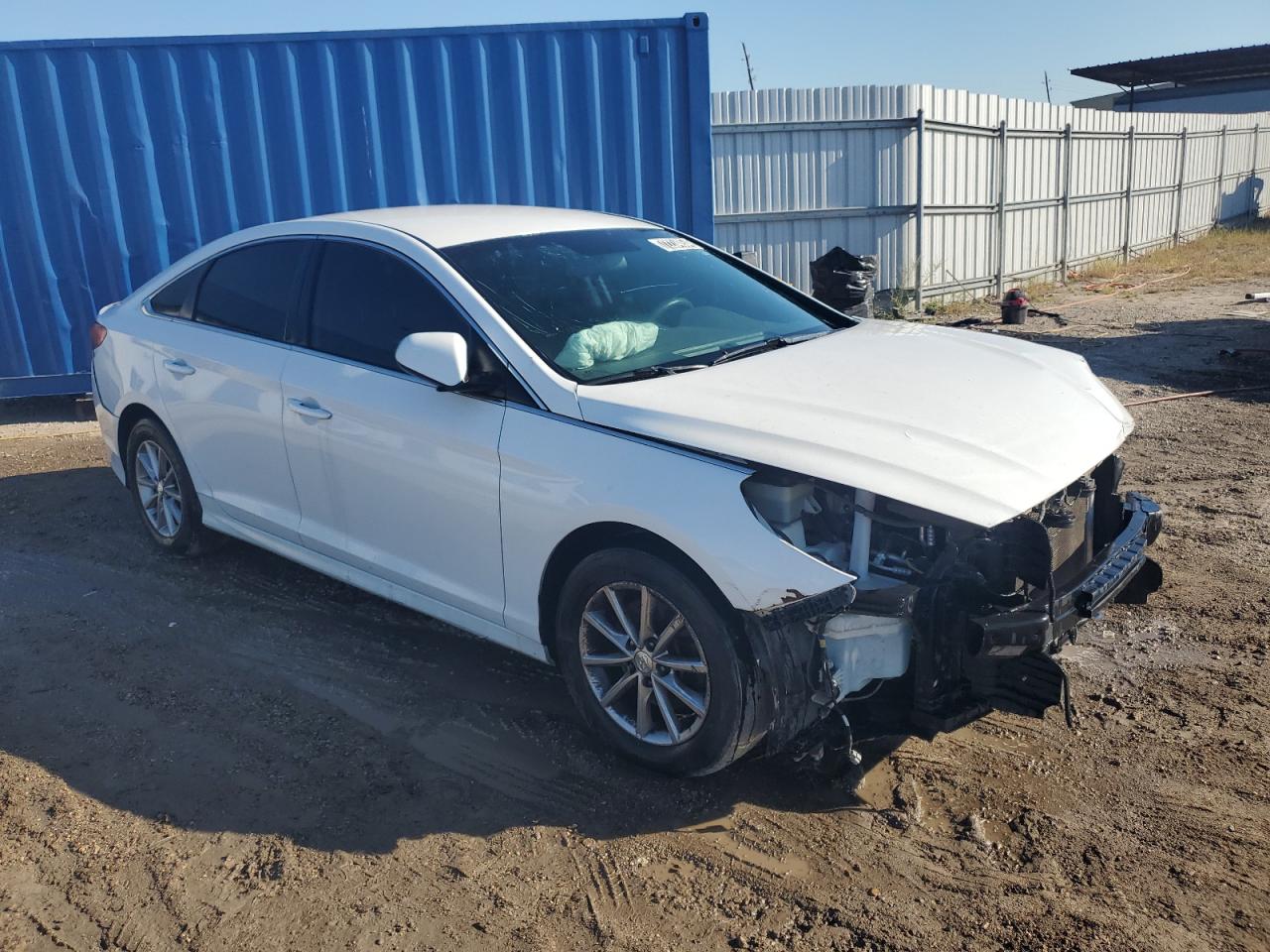 2018 Hyundai Sonata VIN 5NPE24AF5JH621457 Copart auction photo, front end / minor dent/scratches damage thumbnail 4