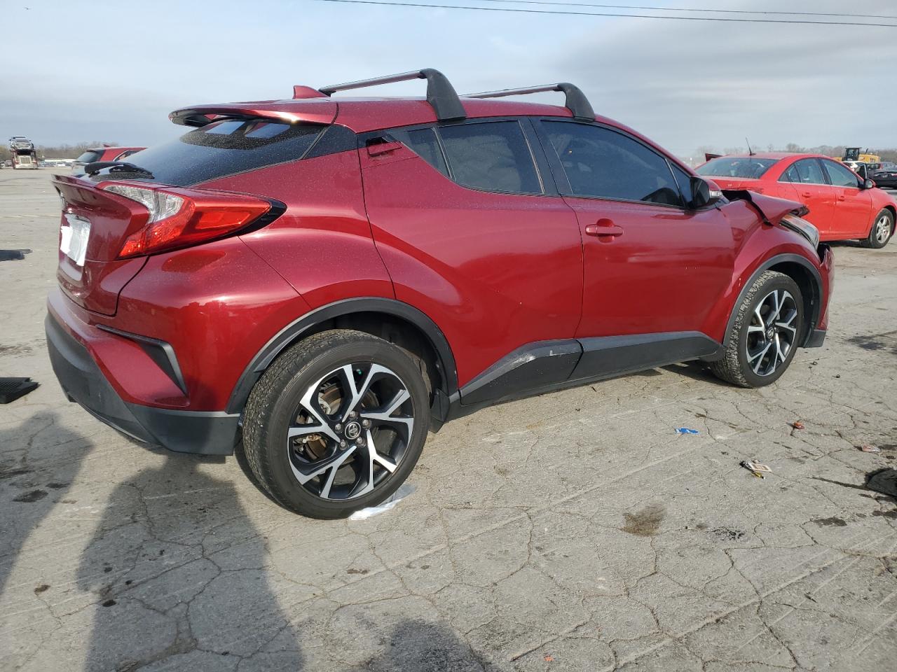 2018 Toyota C-HR VIN NMTKHMBX2JR047787 Copart auction photo, front end / minor dent/scratches damage thumbnail 3