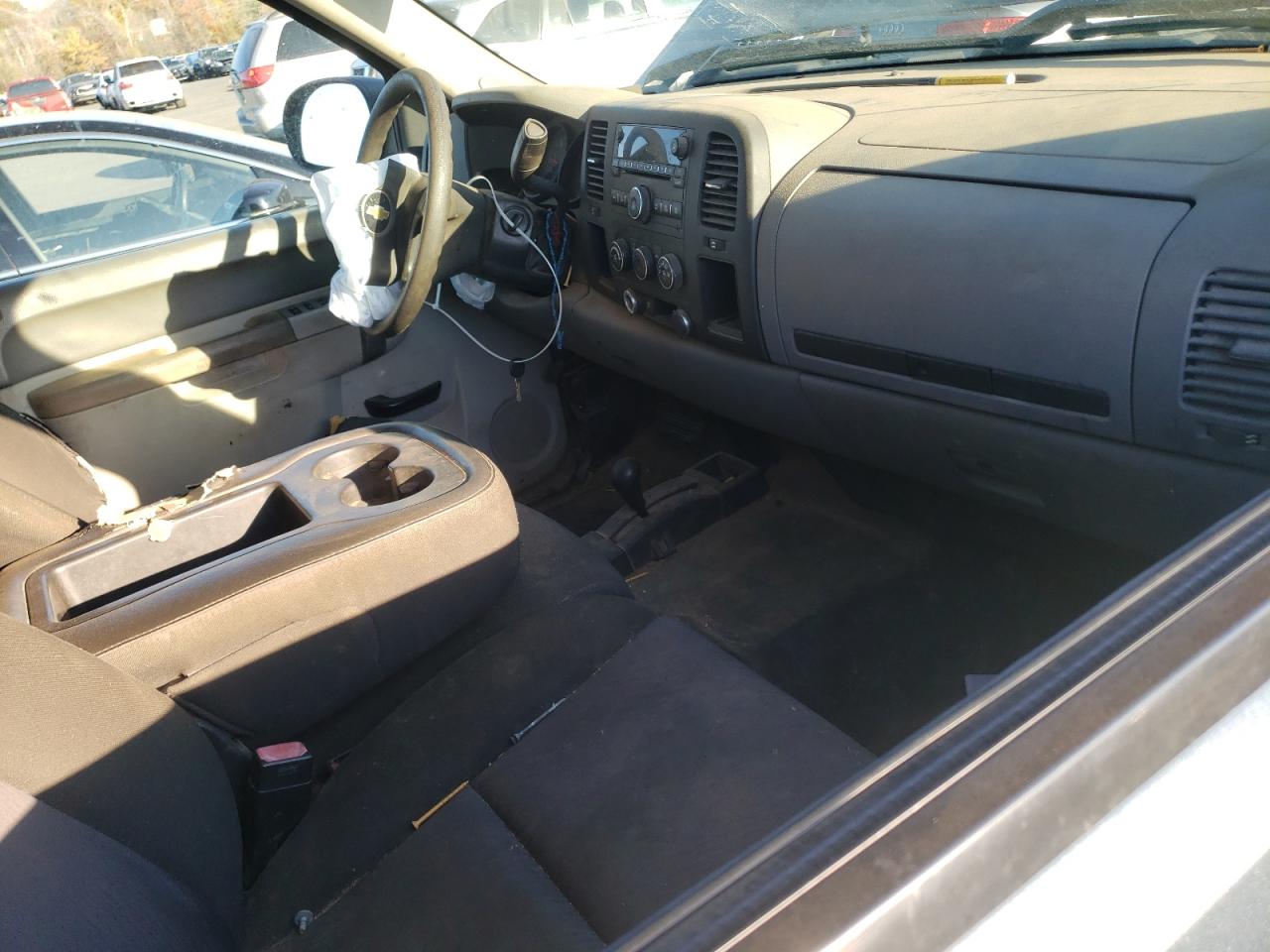 2011 Chevrolet Silverado VIN 1GCRKPEAXBZ189184 Copart auction photo, front end damage thumbnail 8