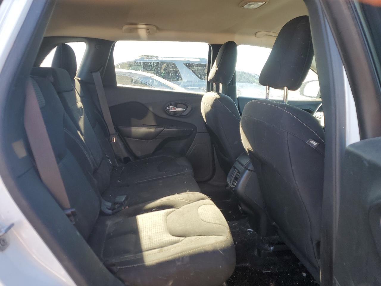 2016 Jeep Grand Cherokee VIN 1C4PJMCB8GW318469 Copart auction photo, rear end damage thumbnail 11