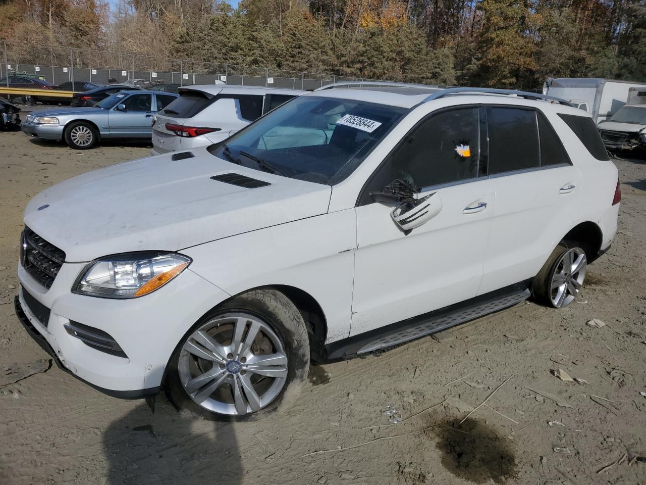 2015 Mercedes-Benz M-klasse VIN 4JGDA0EB4FA486576
