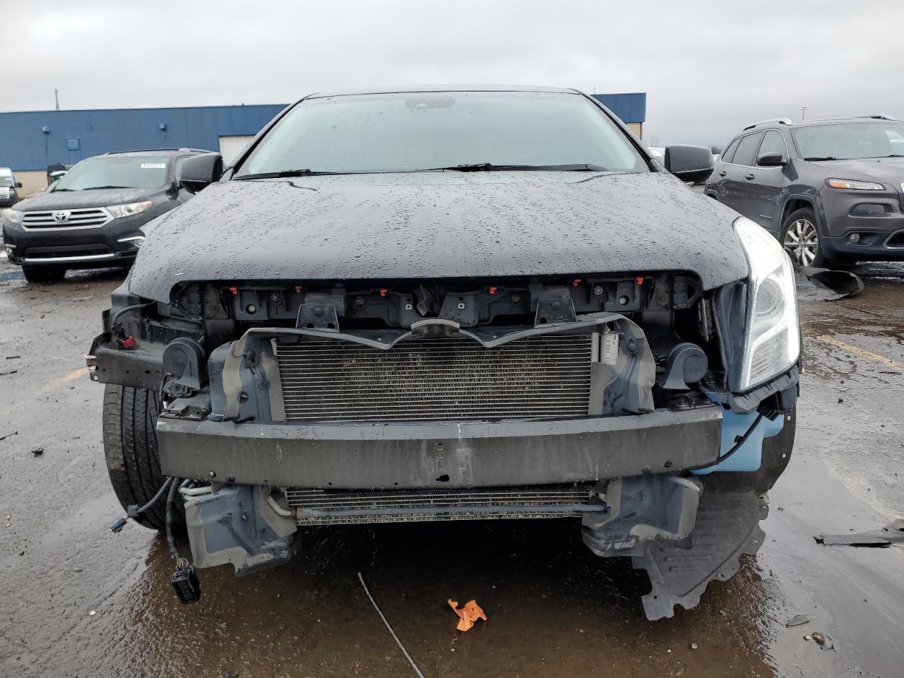 2016 Cadillac XTS VIN 2G61N5S3XG9126086 Copart auction photo, front end / rear end damage thumbnail 5