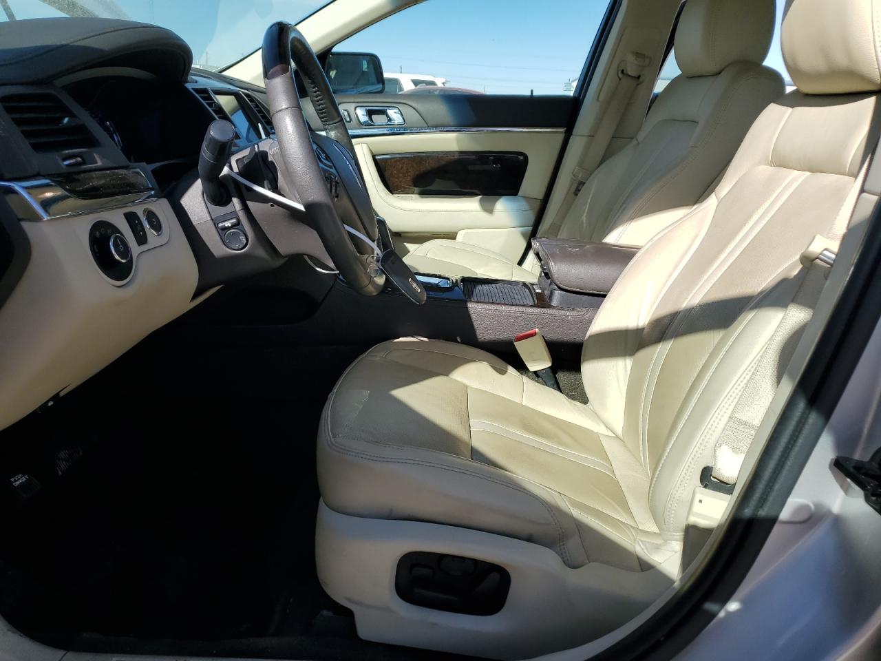 2016 Lincoln MKS VIN 1LNHL9DK2GG601403 Copart auction photo, rear end / minor dent/scratches damage thumbnail 7