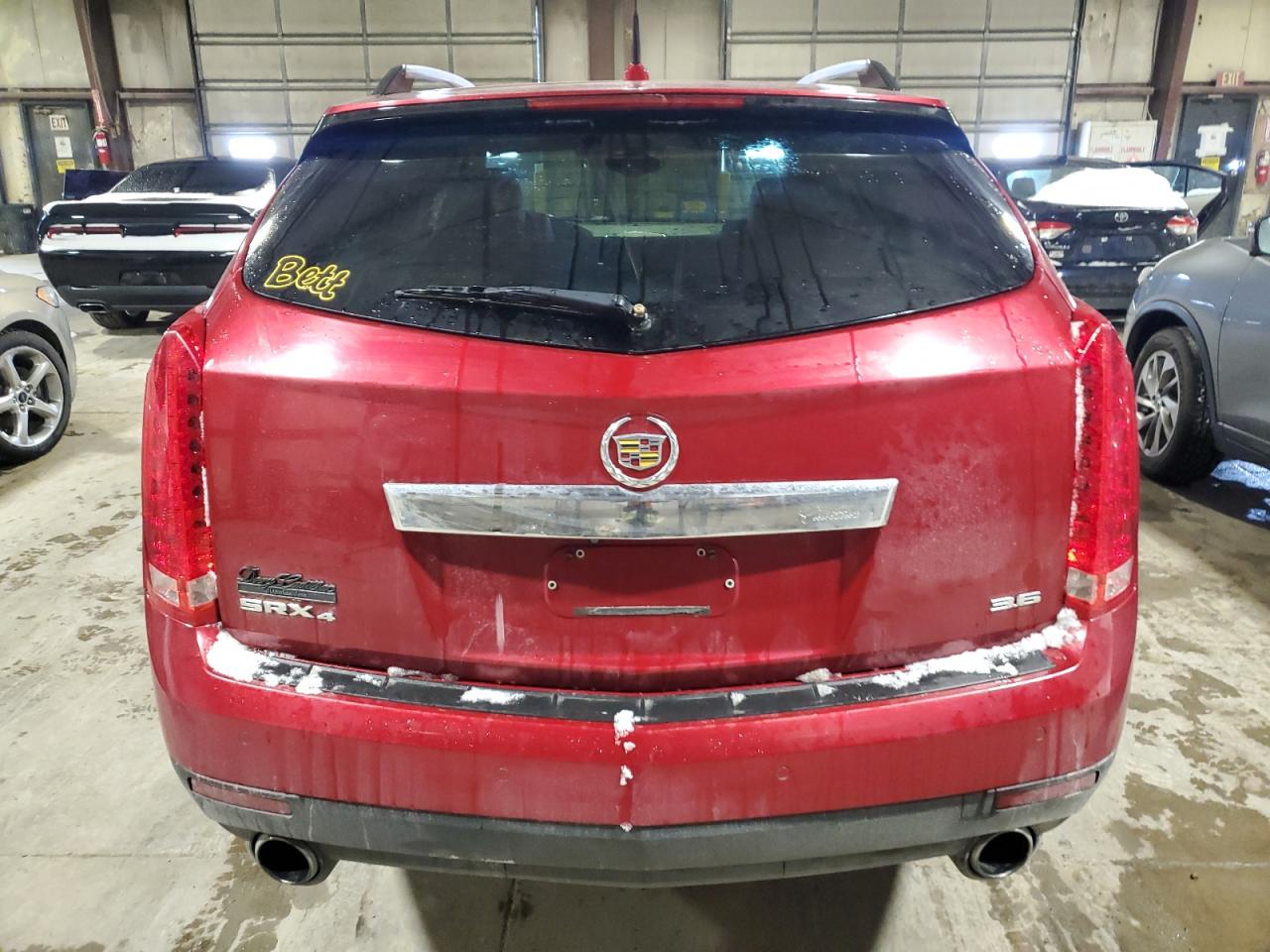 2014 Cadillac SRX VIN 3GYFNEE35ES661416 Copart auction photo, front end / minor dent/scratches damage thumbnail 6