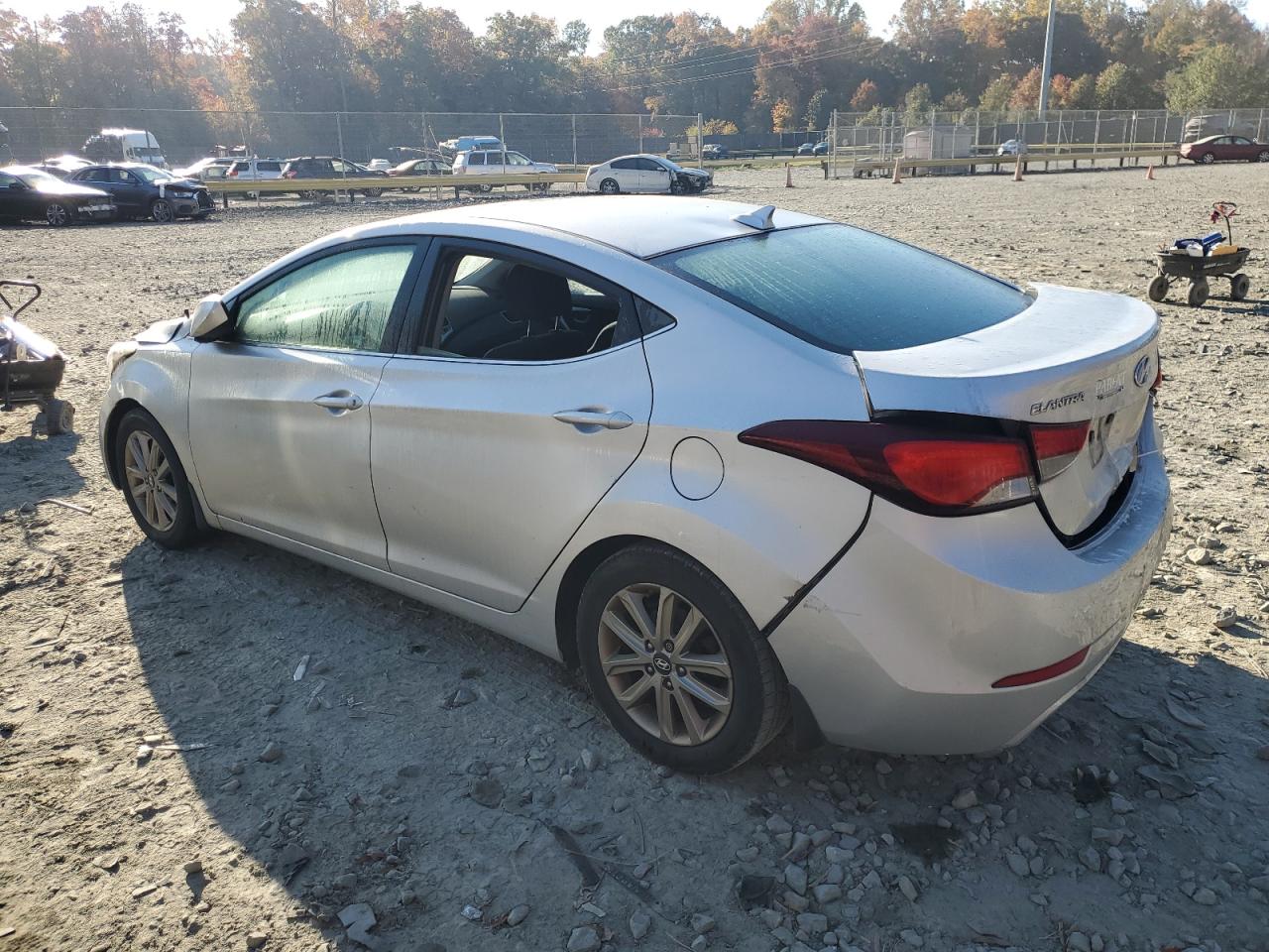 2015 Hyundai Elantra VIN 5NPDH4AE6FH639359 Copart auction photo, front end / rear end damage thumbnail 2