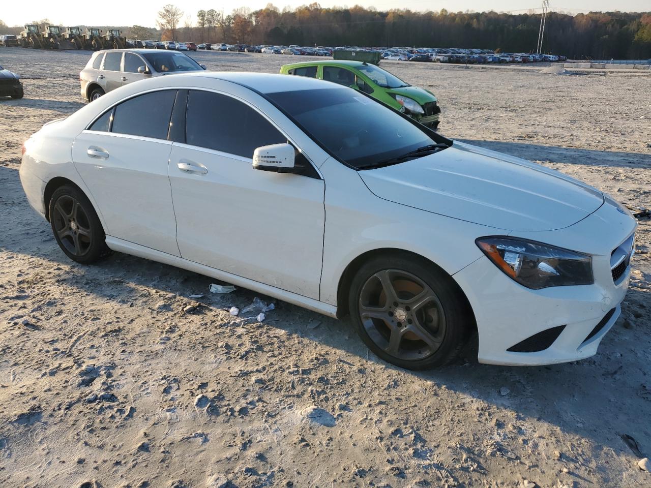 2014 Mercedes-Benz CLA-klasse VIN WDDSJ4EB4EN154704 Copart auction photo, mechanical / minor dent/scratches damage thumbnail 4