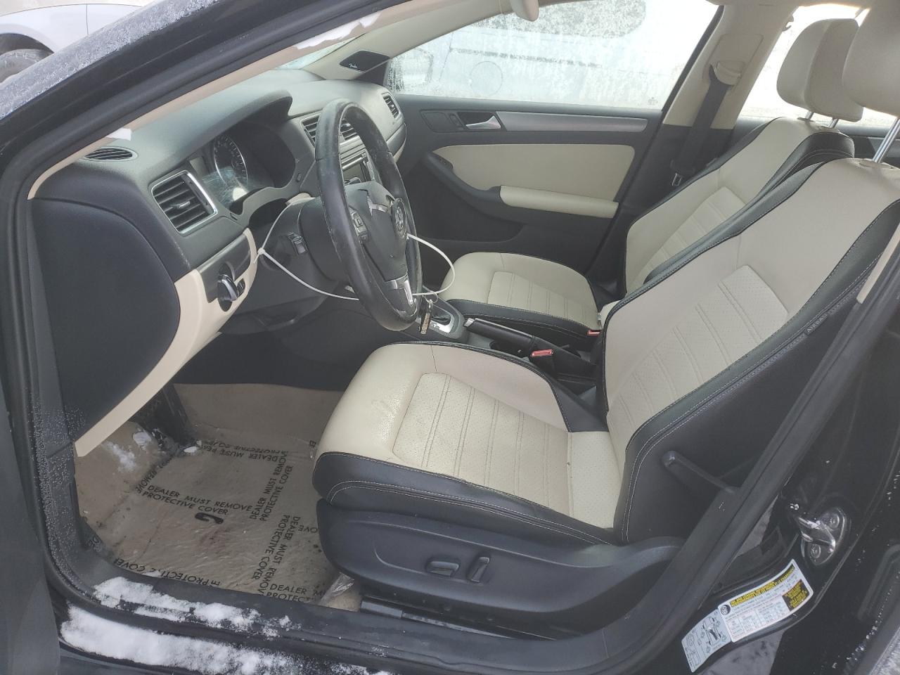 2014 Volkswagen Jetta VIN 3VWL17AJ1EM376704 Copart auction photo, front end damage thumbnail 7