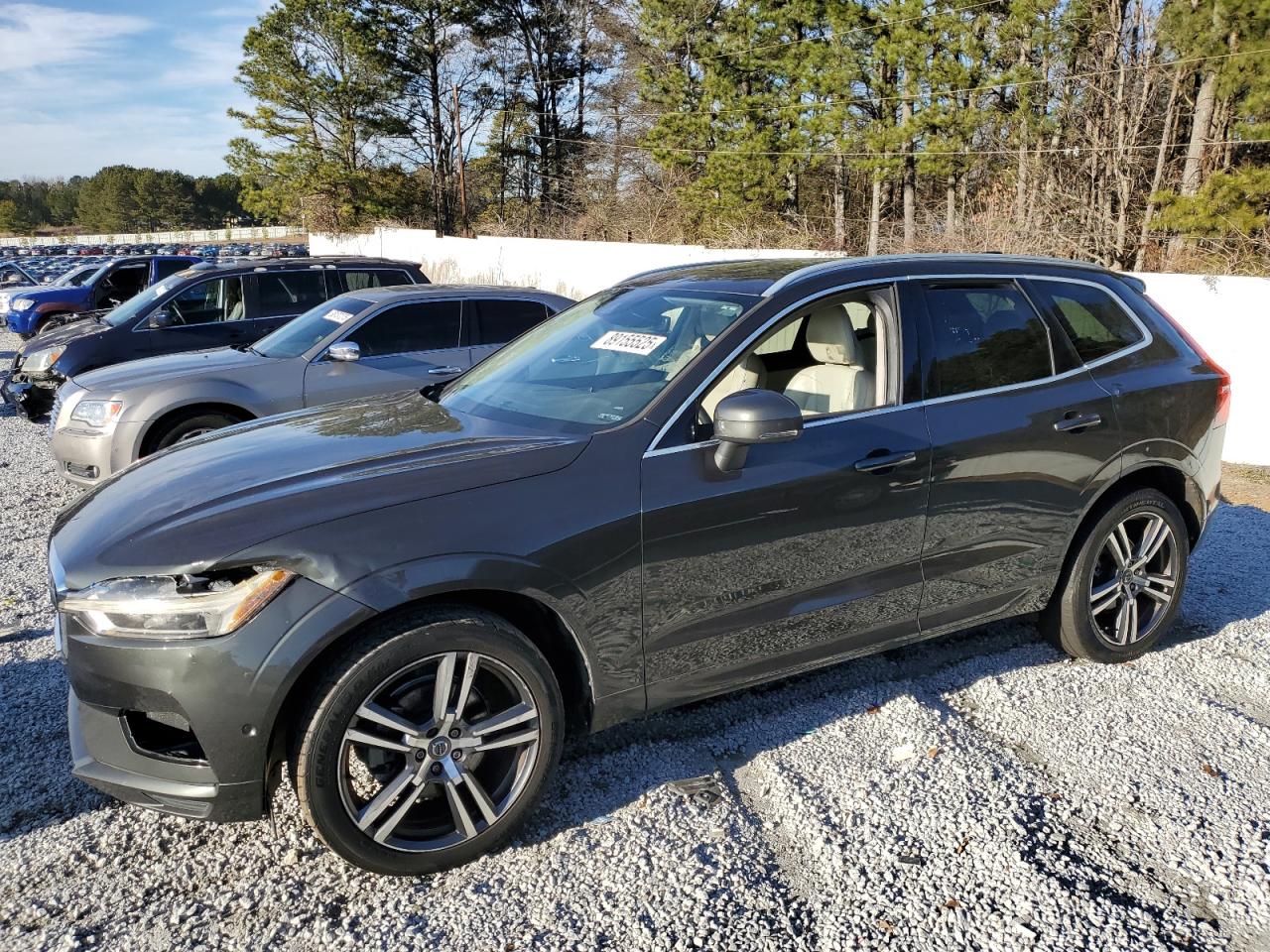 2018 Volvo XC60 VIN LYV102RK0JB087441