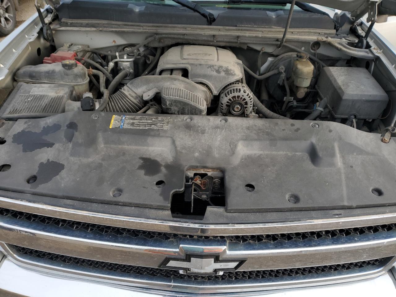 2011 Chevrolet Silverado VIN 1GCRKSE32BZ154563 Copart auction photo, mechanical / normal wear damage thumbnail 12