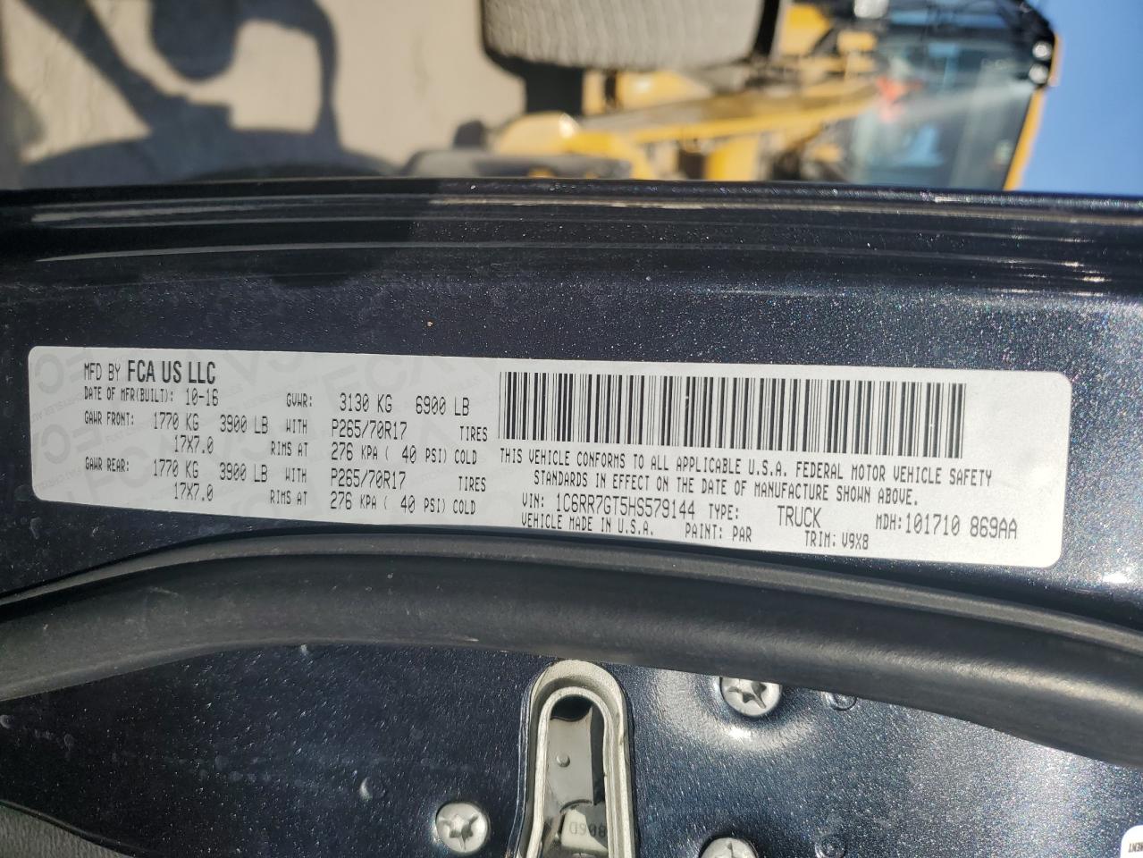 2017 RAM 1500 VIN 1C6RR7GT5HS579144 Copart auction photo, front end / rear end damage thumbnail 12
