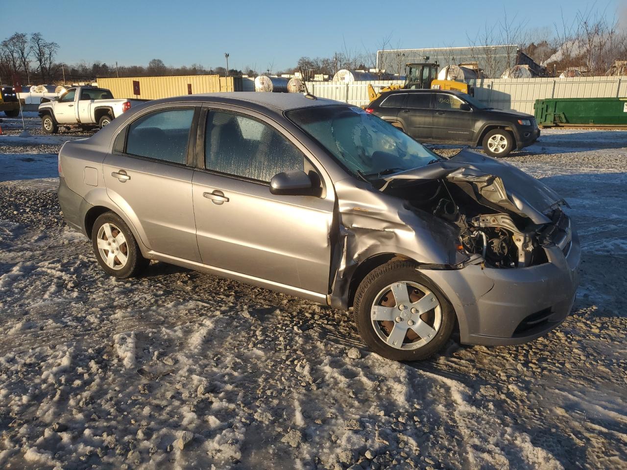 2009 Chevrolet Aveo VIN KL1TD56E39B608752 Copart auction photo, front end / undercarriage damage thumbnail 4