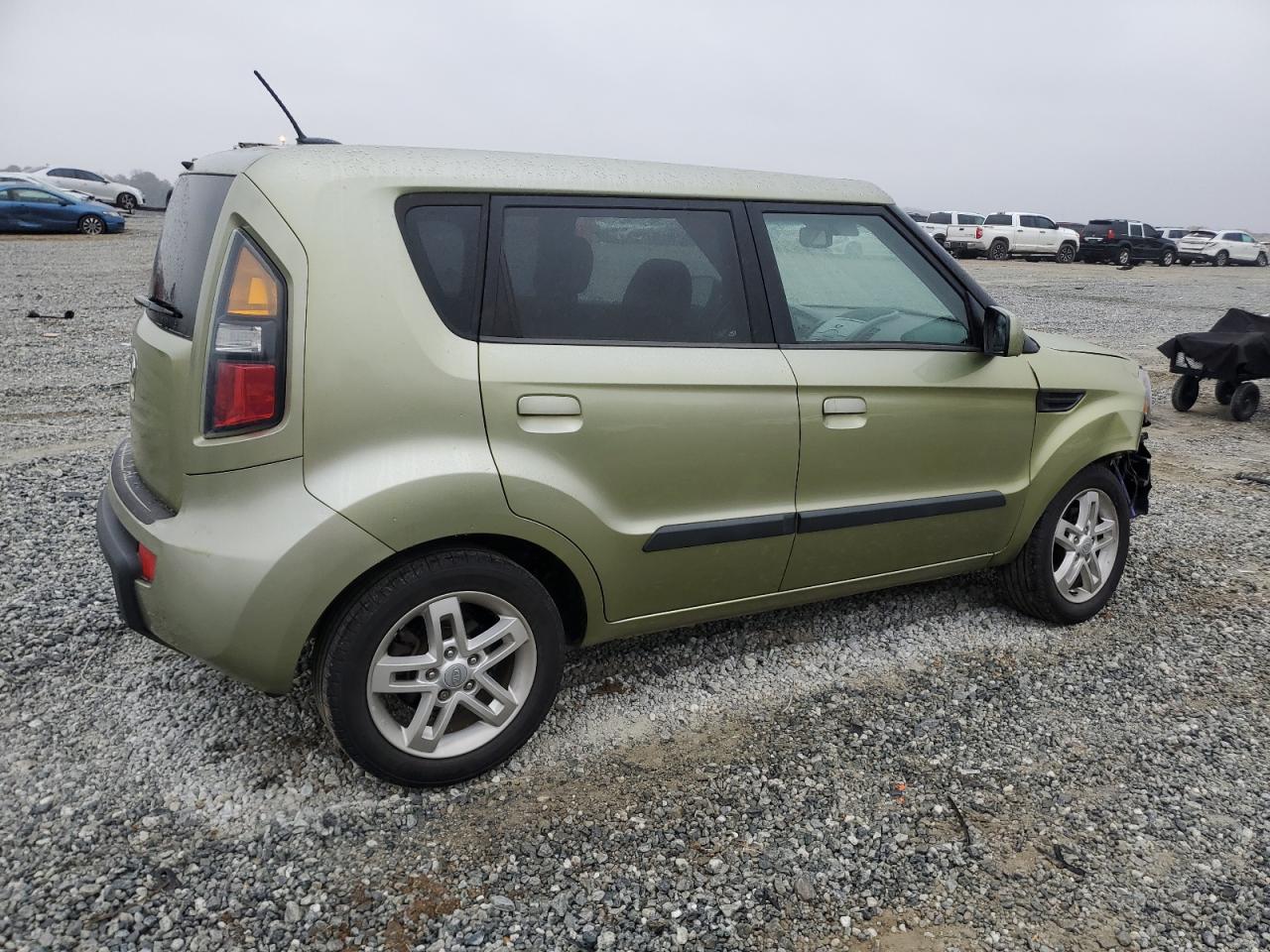 2010 KIA Soul VIN KNDJT2A28A7123447 Copart auction photo, front end damage thumbnail 3