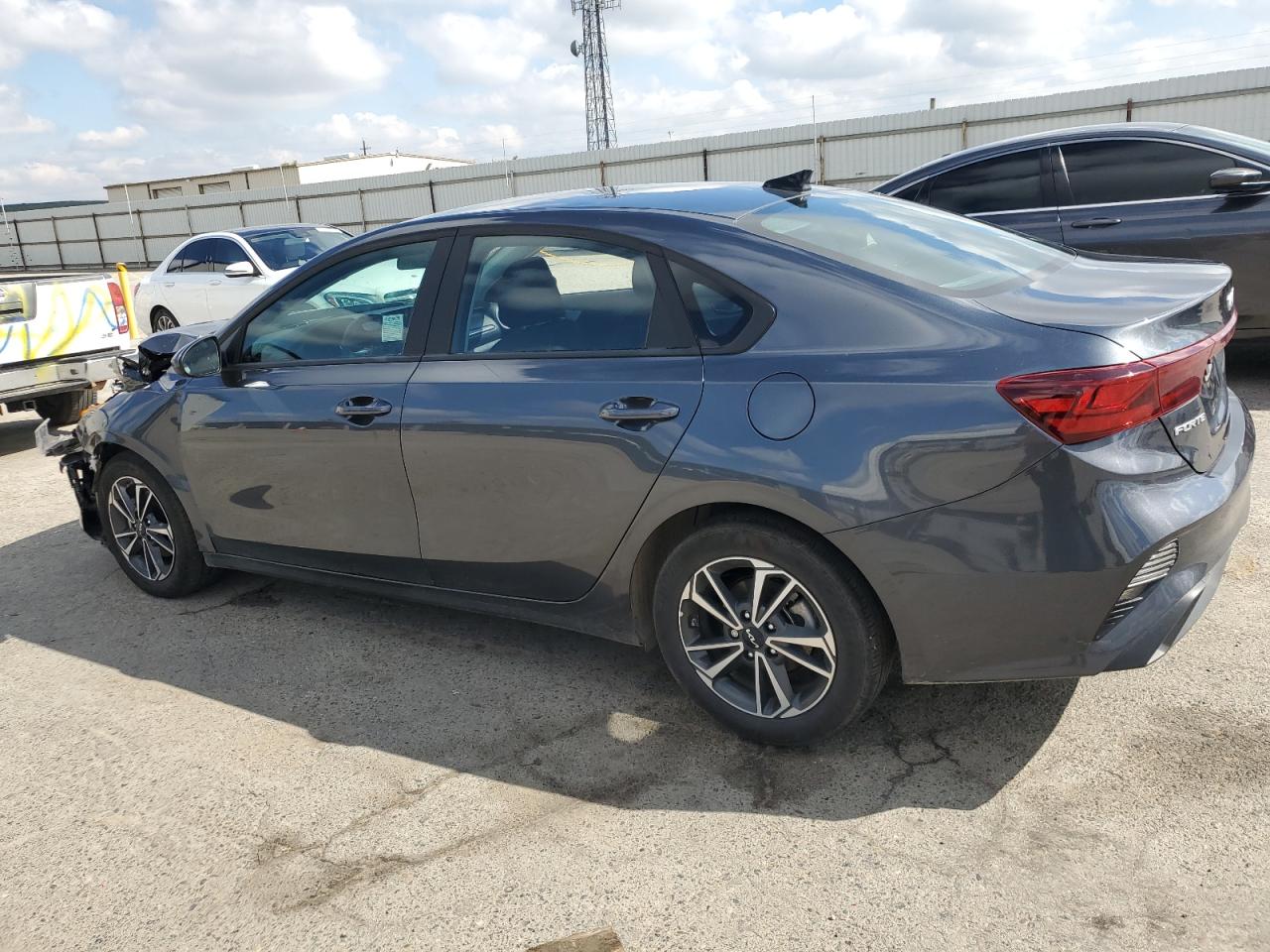2024 KIA Forte VIN 3KPF24AD2RE828391 Copart auction photo, front end damage thumbnail 2