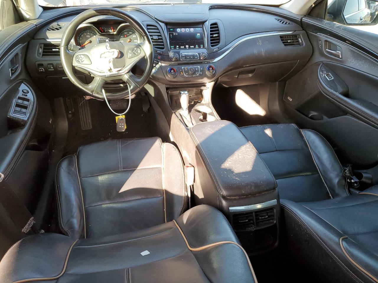2019 Chevrolet Impala VIN 1G1105S31KU138319 Copart auction photo, front end / side damage thumbnail 8