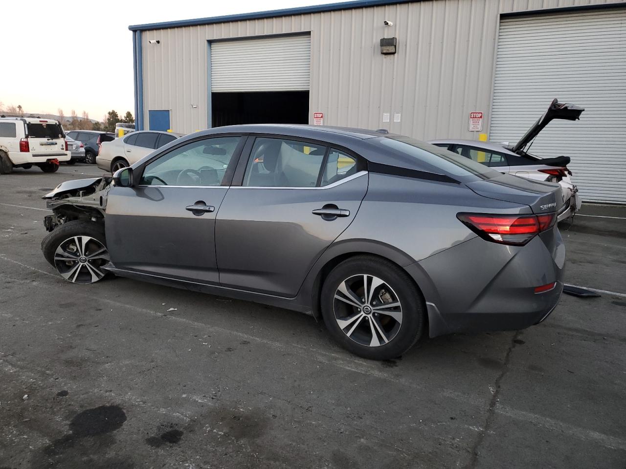 2021 Nissan Sentra VIN 3N1AB8CV0MY222329 Copart auction photo, front end / minor dent/scratches damage thumbnail 2