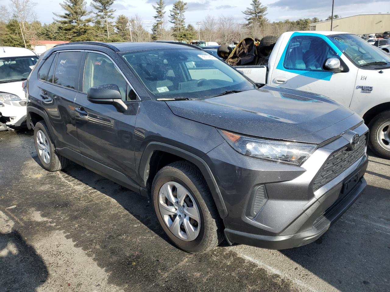 2019 Toyota RAV 4 VIN JTMF1RFV0KD027824 Copart auction photo, rear end / side damage thumbnail 4