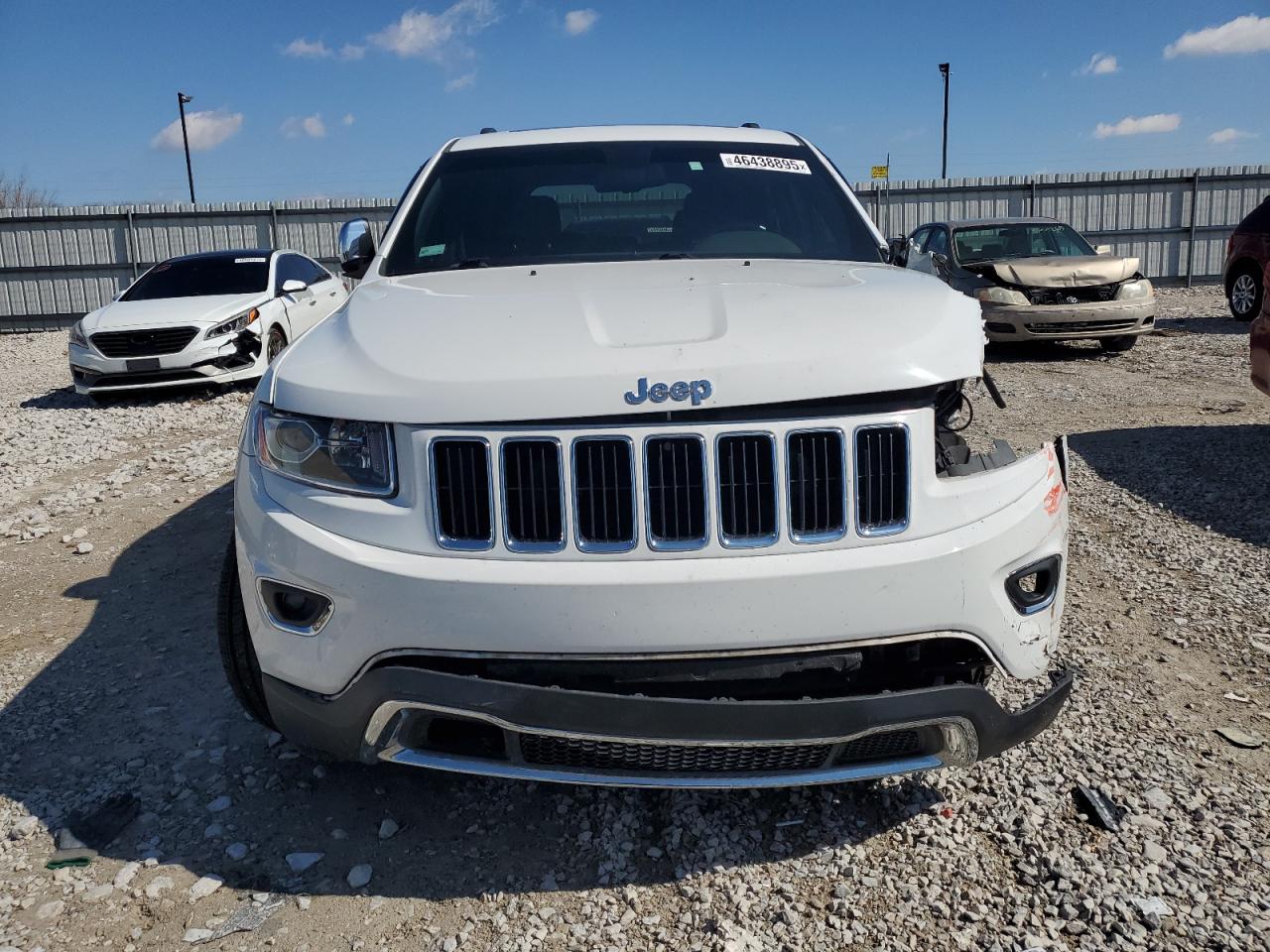 2015 Jeep Grand Cherokee VIN 1C4RJEBG3FC765433 Copart auction photo, front end / side damage thumbnail 5