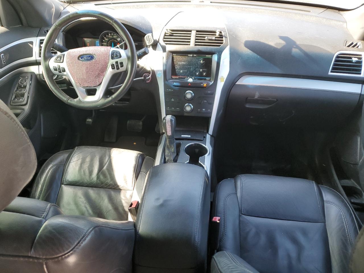 2015 Ford Explorer VIN 1FM5K7D88FGB88447 Copart auction photo, all over / side damage thumbnail 8