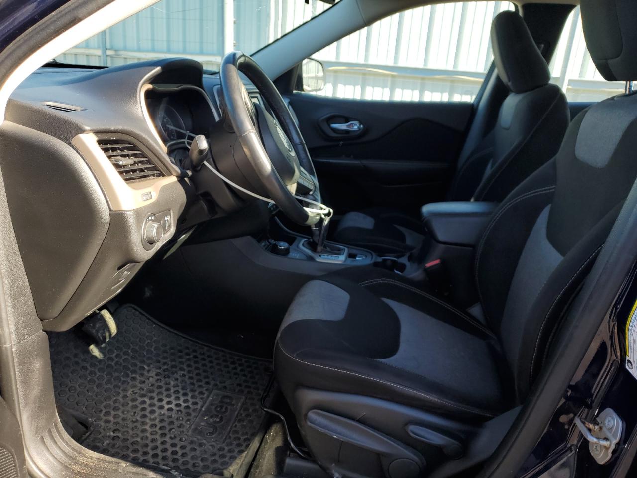2015 Jeep Grand Cherokee VIN 1C4PJMAB5FW774611 Copart auction photo, rear end damage thumbnail 7