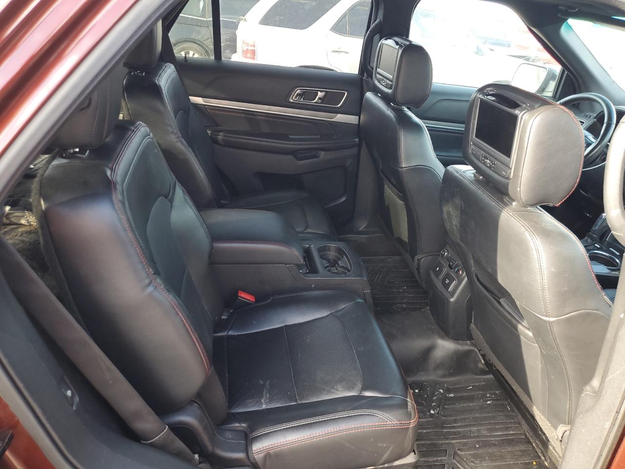 2016 Ford Explorer VIN 1FM5K8GT7GGA26509 Copart auction photo, minor dent/scratches damage thumbnail 10