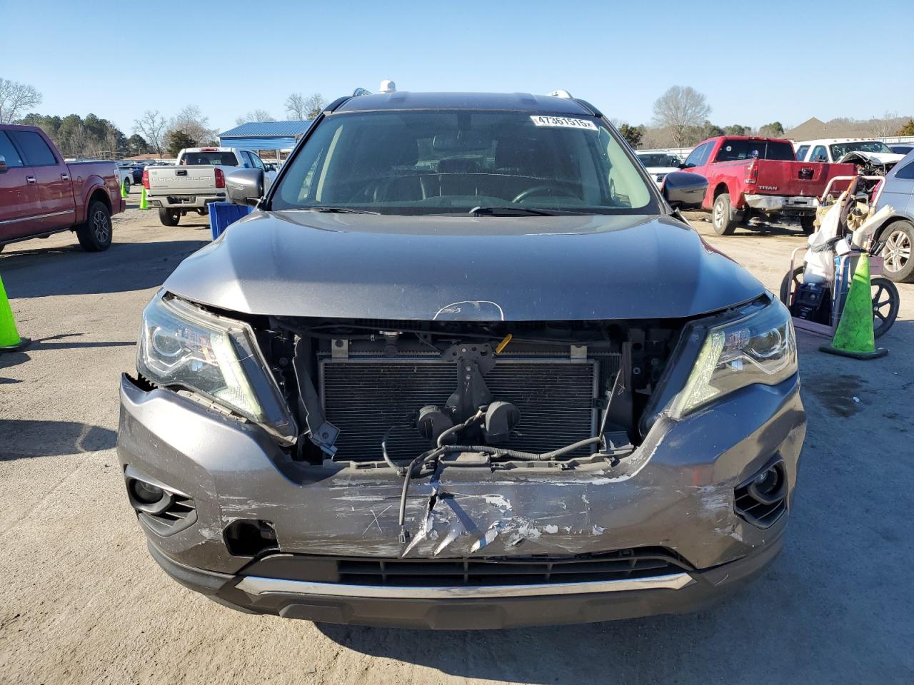2019 Nissan Pathfinder VIN 5N1DR2MM4KC620248 Copart auction photo, front end damage thumbnail 5
