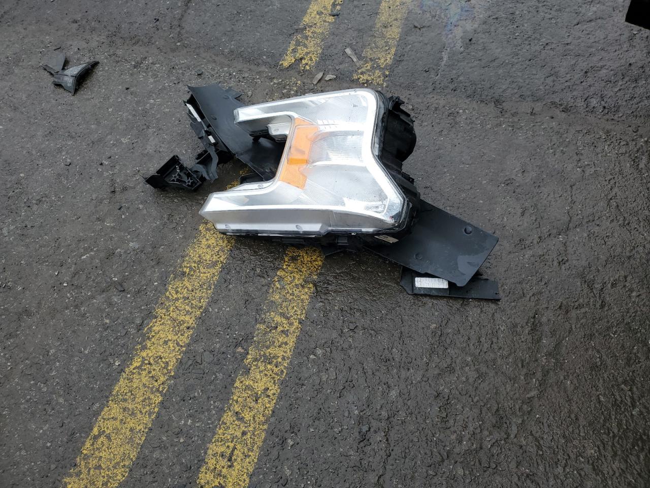 2020 Ford F-150 VIN 1FTEW1EP3LFC27586 Copart auction photo, front end / side damage thumbnail 12