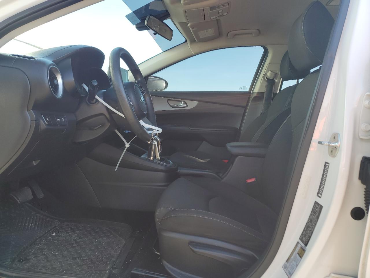 2019 KIA Forte VIN 3KPF24AD3KE074486 Copart auction photo, front end / minor dent/scratches damage thumbnail 7