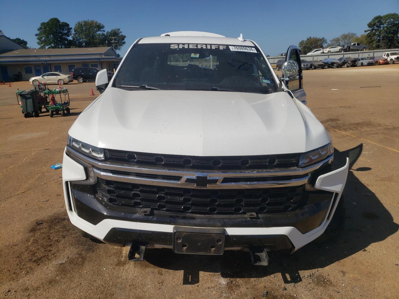 2021 Chevrolet Tahoe VIN 1GNSCLED6MR411358 Copart auction photo, side / rear end damage thumbnail 5