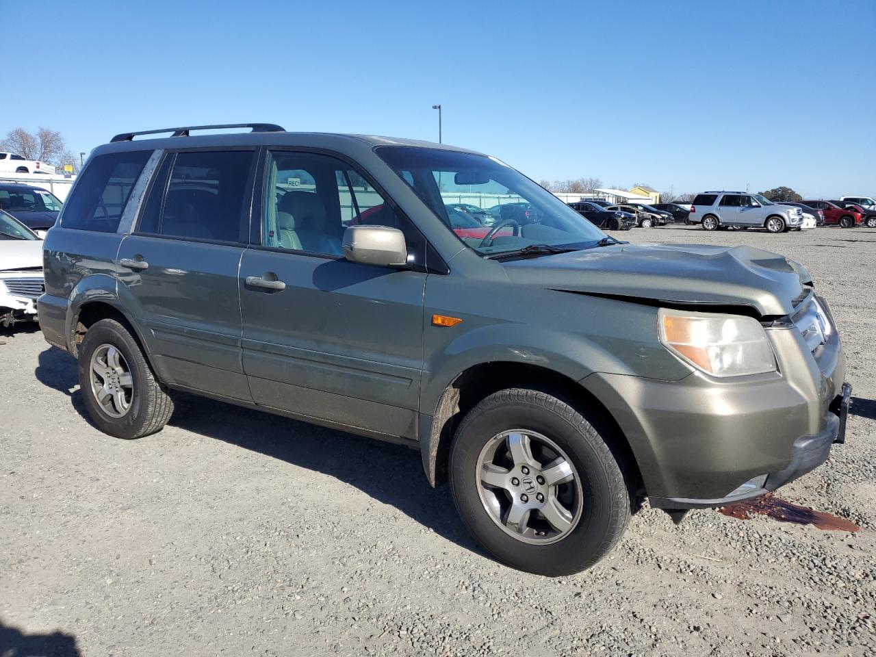 2008 Honda Pilot VIN 5FNYF187X8B013523 Copart auction photo, front end / side damage thumbnail 4