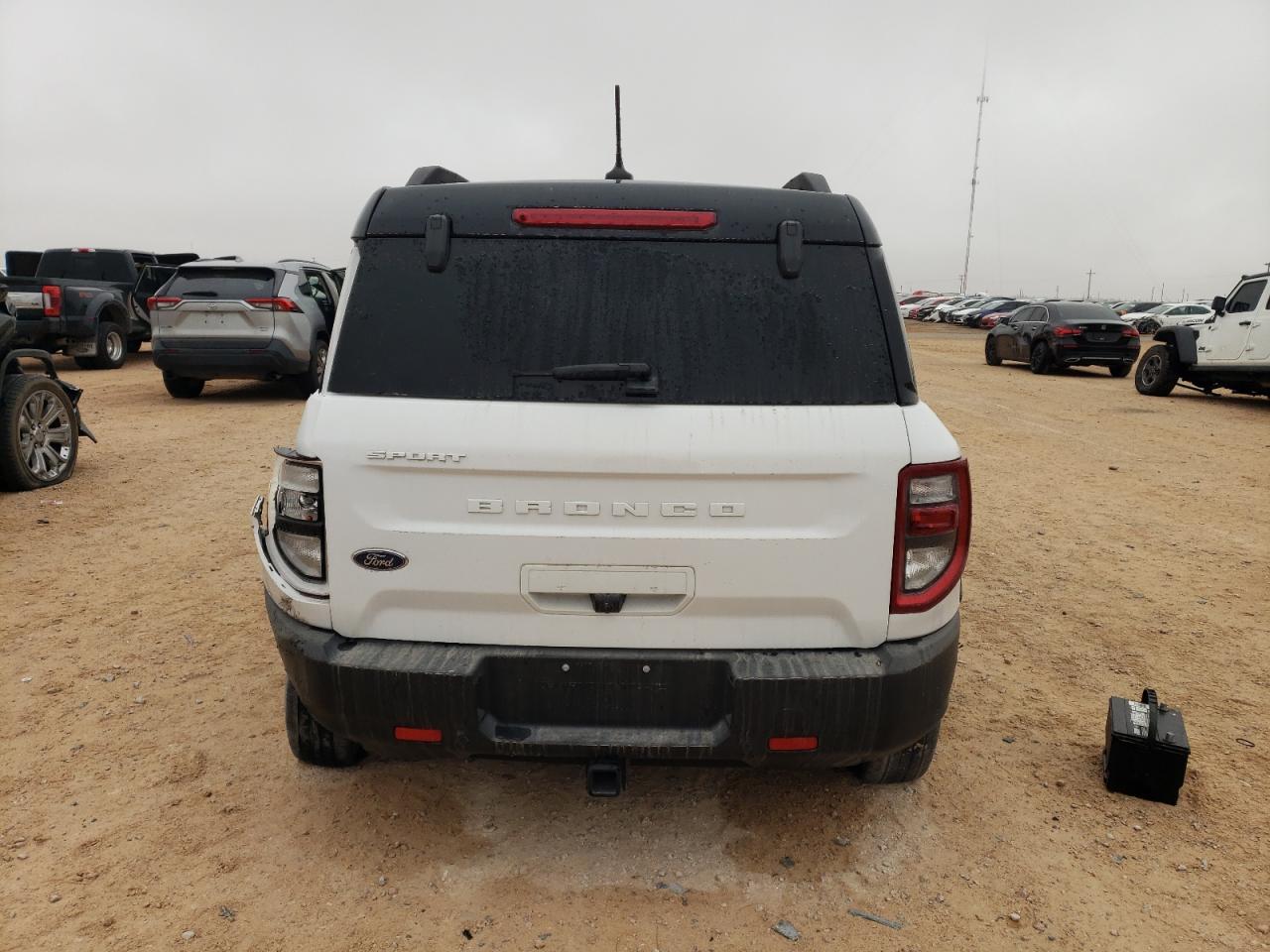 2022 Ford Bronco VIN 3FMCR9C61NRD14427 Copart auction photo, rear end / side damage thumbnail 6