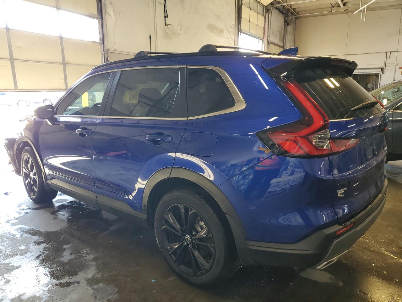 2023 Honda CR-V VIN 7FARS6H98PE024053 Copart auction photo, front end / side damage thumbnail 2