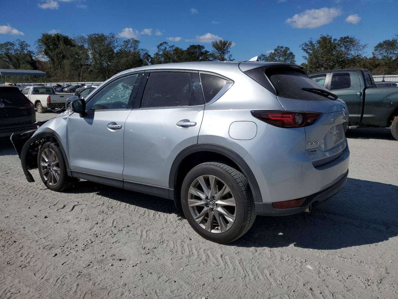 2020 Mazda CX-5 VIN JM3KFADM8L0765883 Copart auction photo, all over damage thumbnail 2