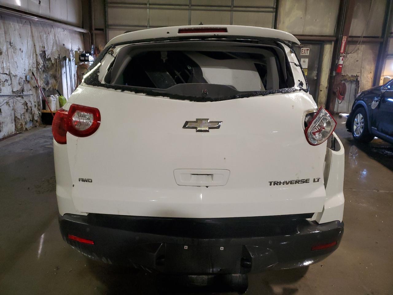 2010 Chevrolet Traverse VIN 1GNLVFED2AJ215413 Copart auction photo, all over / undercarriage damage thumbnail 6