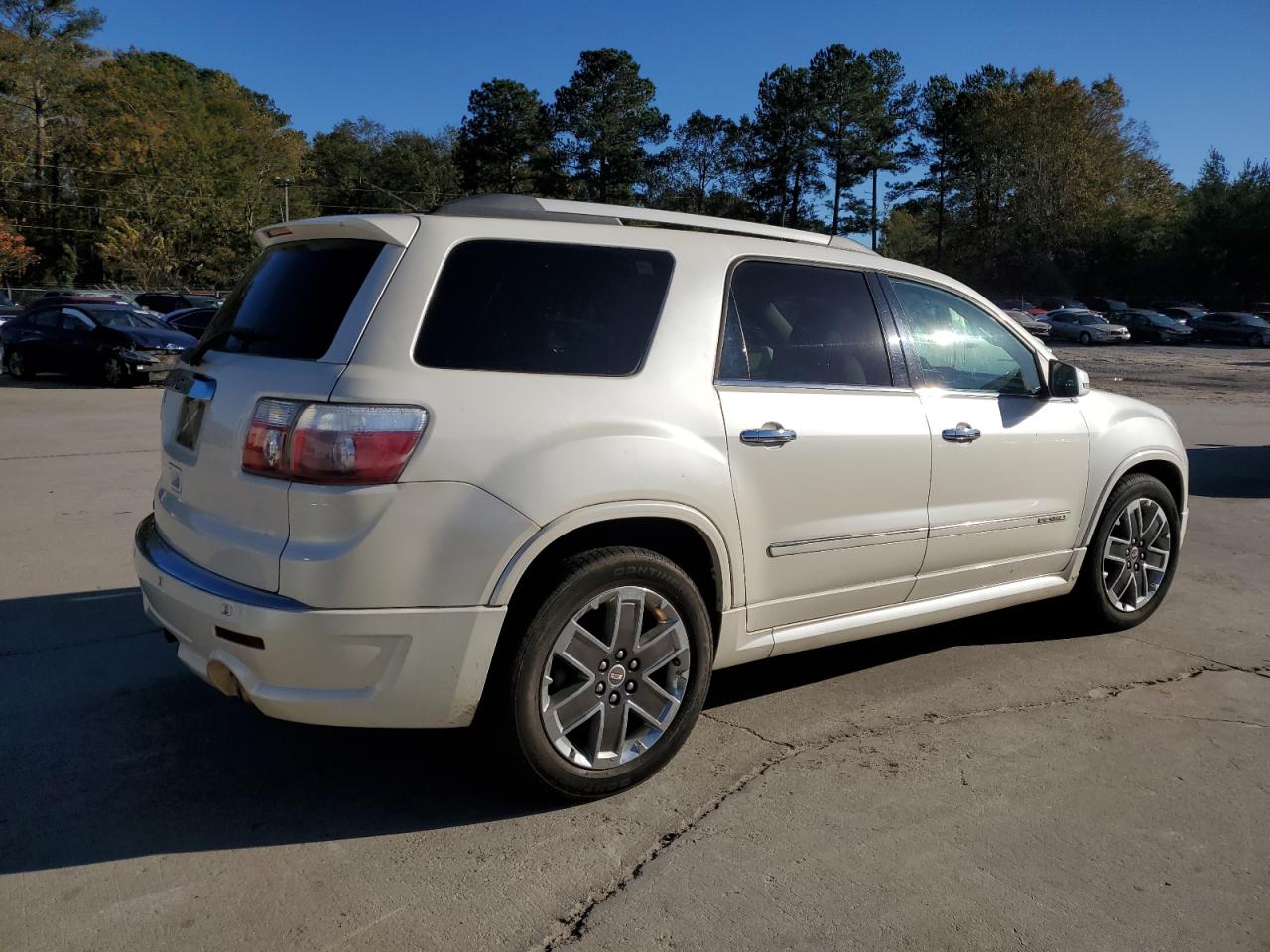 2011 GMC Acadia VIN 1GKKRTED1BJ391348 Copart auction photo, side damage thumbnail 3