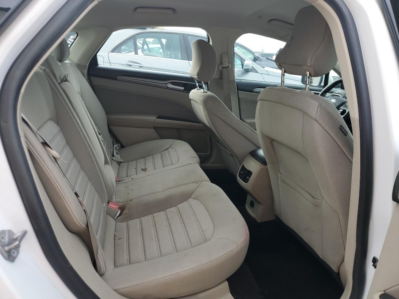2019 Ford Fusion VIN 3FA6P0LU8KR256433 Copart auction photo, front end damage thumbnail 10