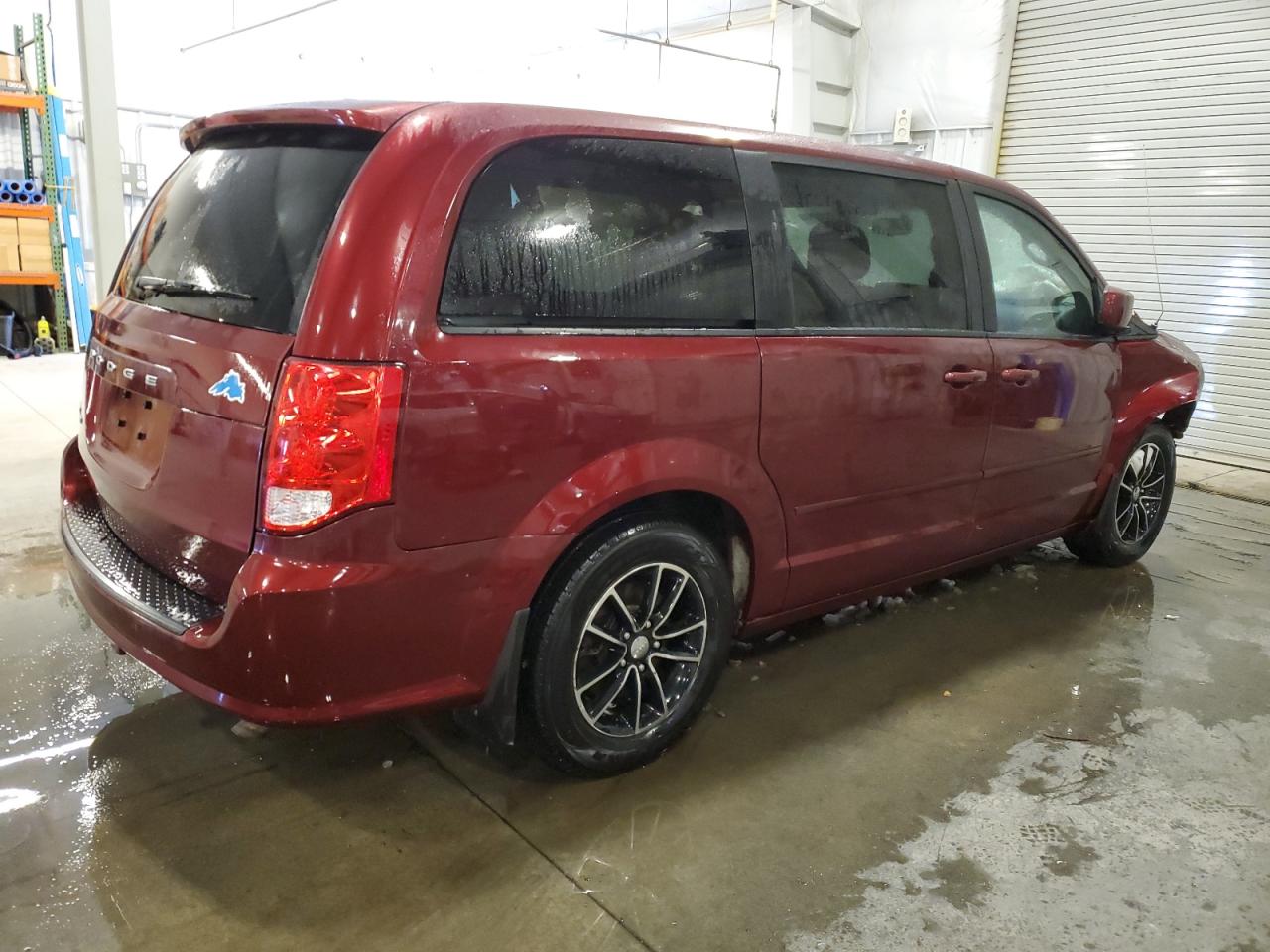 2017 Dodge Caravan VIN 2C4RDGBG8HR563443 Copart auction photo, front end / side damage thumbnail 3