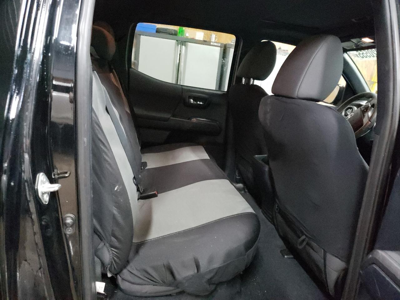 2016 Toyota Tacoma VIN 5TFDZ5BN9GX013375 Copart auction photo, front end / minor dent/scratches damage thumbnail 10
