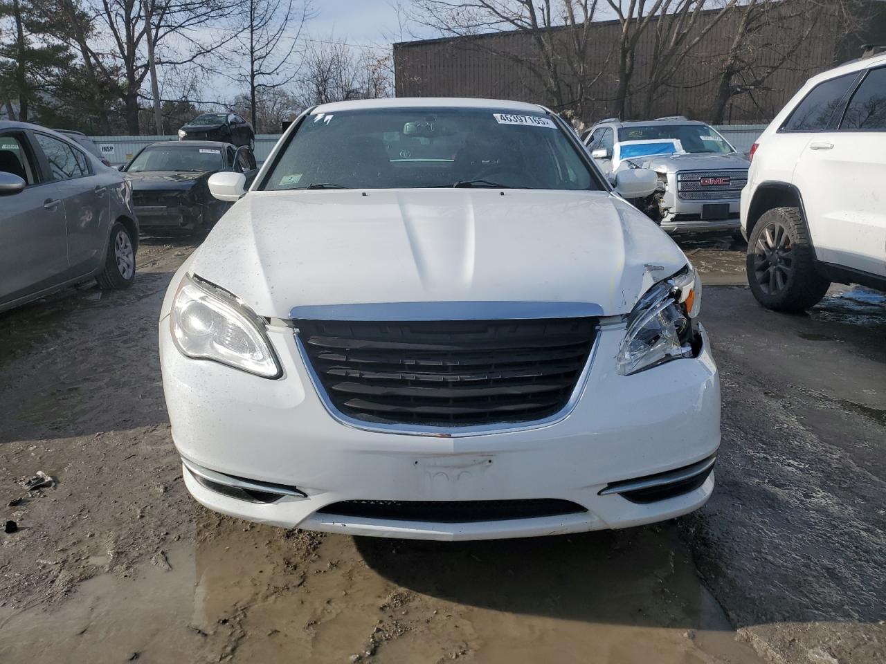 2014 Chrysler 200 VIN 1C3CCBBG8EN171992 Copart auction photo, front end damage thumbnail 5
