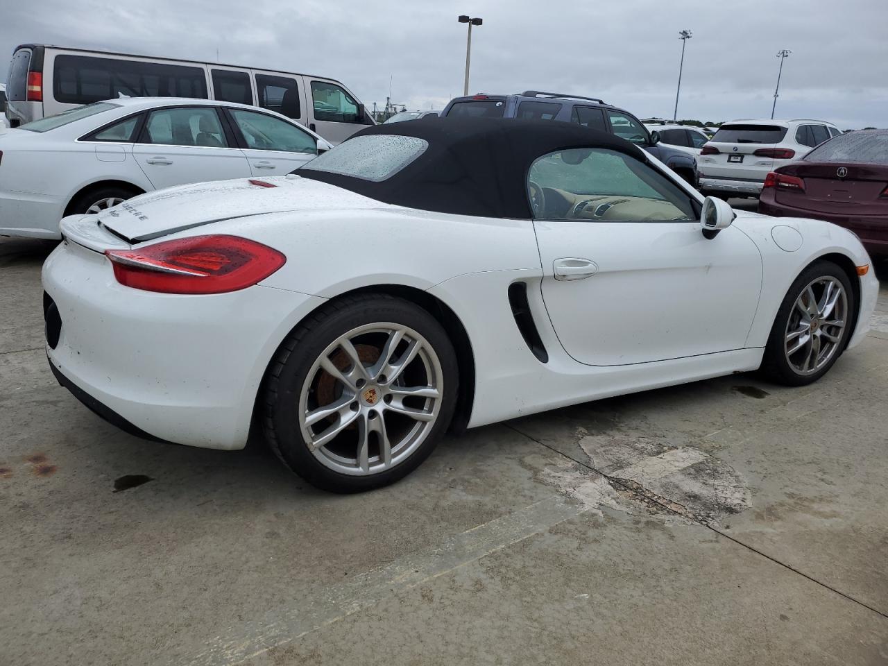 2013 Porsche Boxster VIN WP0CA2A83DS114806 Copart auction photo, water/flood damage thumbnail 3