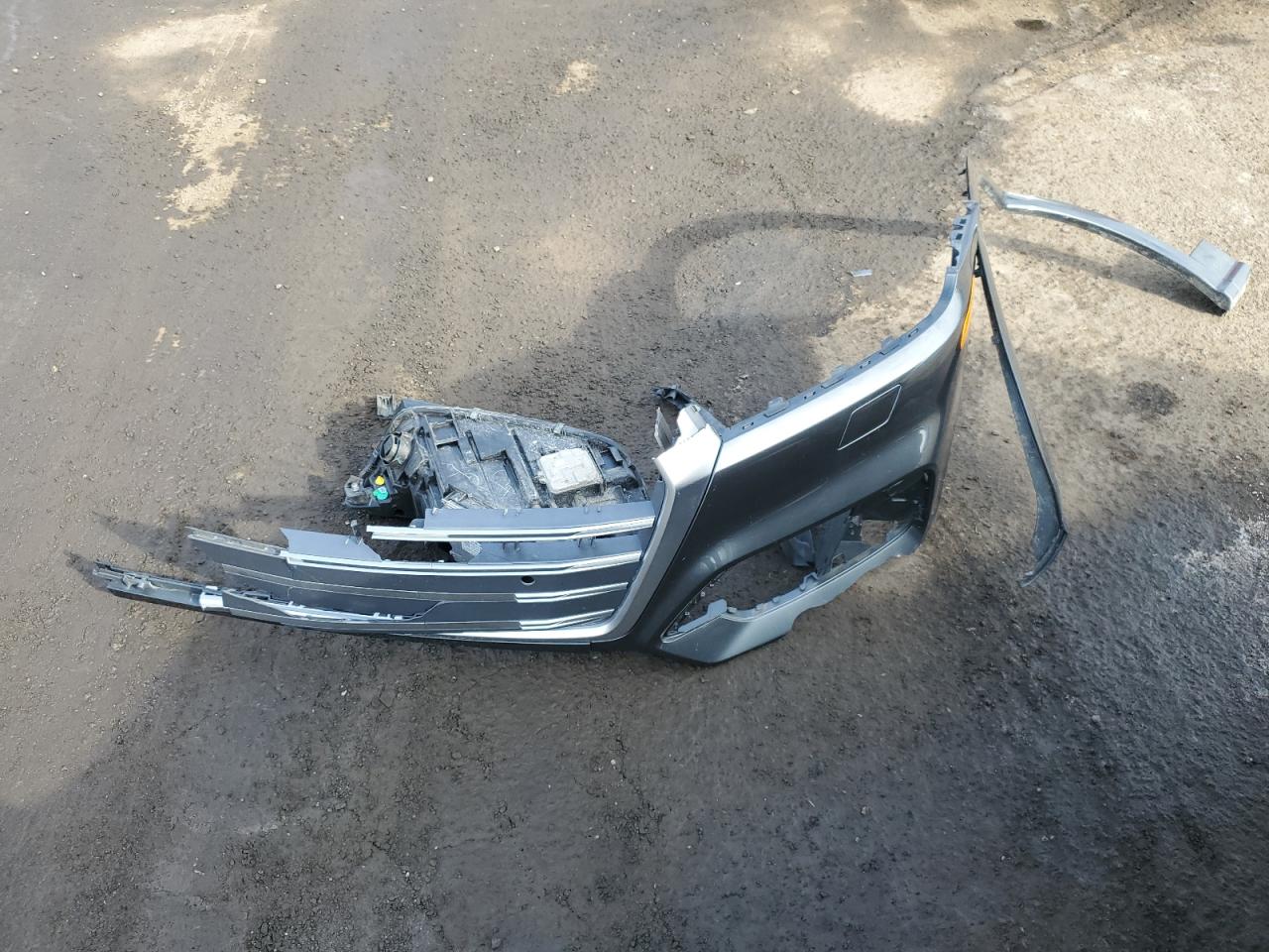 2018 Audi SQ5 VIN WA1A4AFY1J2009396 Copart auction photo, front end damage thumbnail 13