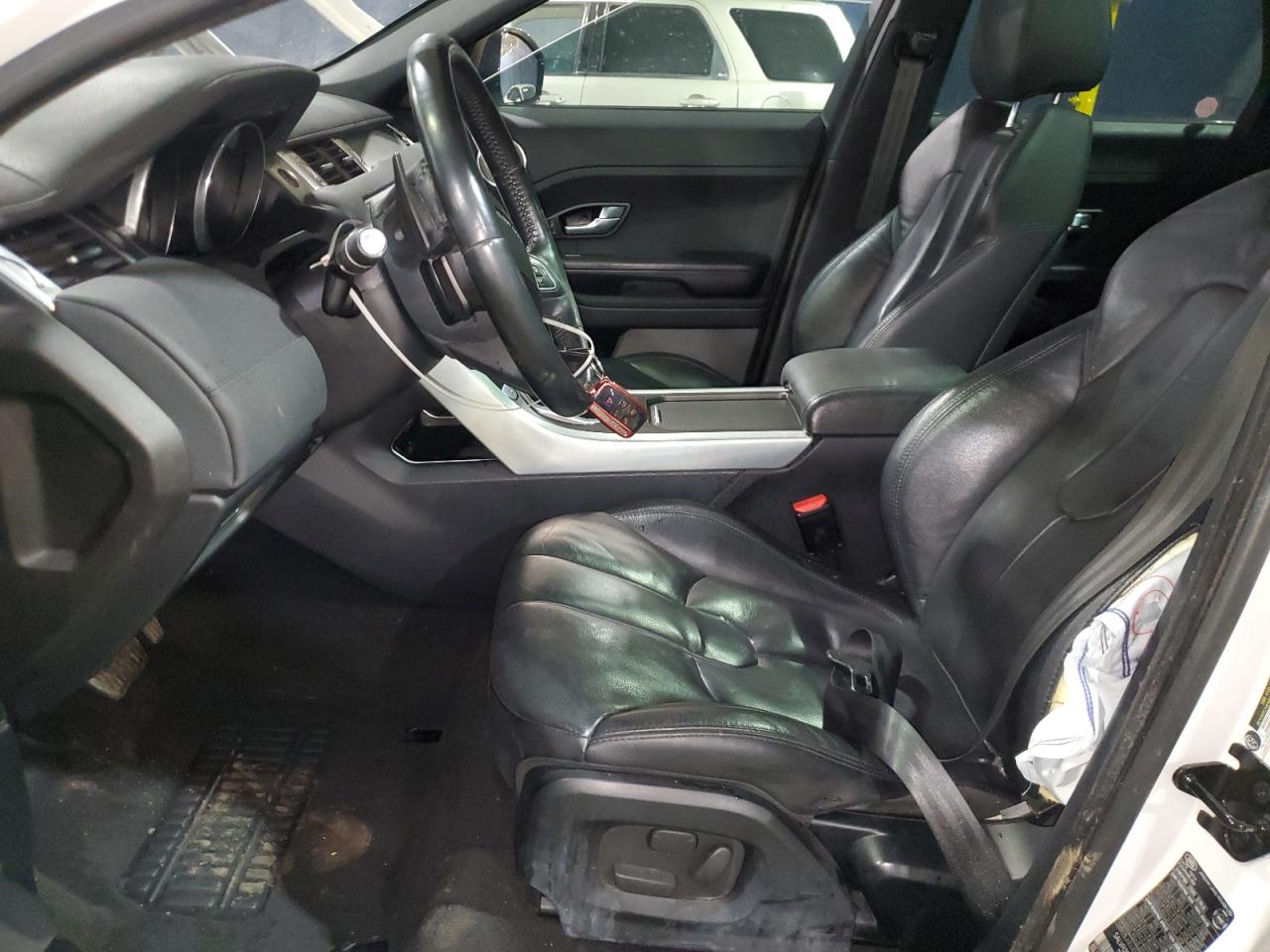 2015 Land Rover Range Rover VIN SALVR2BG8FH005211 Copart auction photo, front end / undercarriage damage thumbnail 7