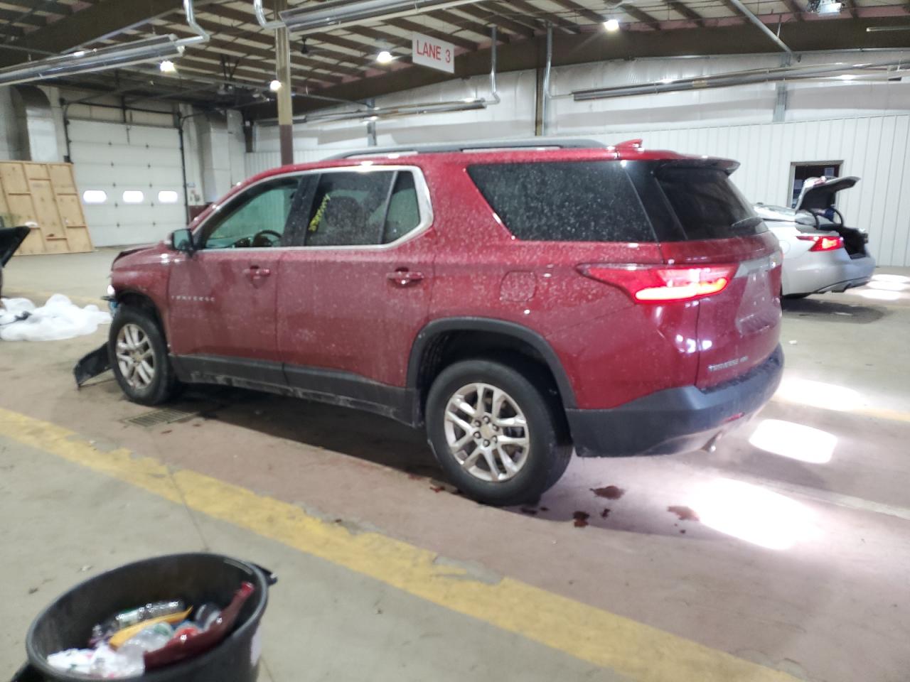 2020 Chevrolet Traverse VIN 1GNEVGKW1LJ281040 Copart auction photo, side / minor dent/scratches damage thumbnail 2