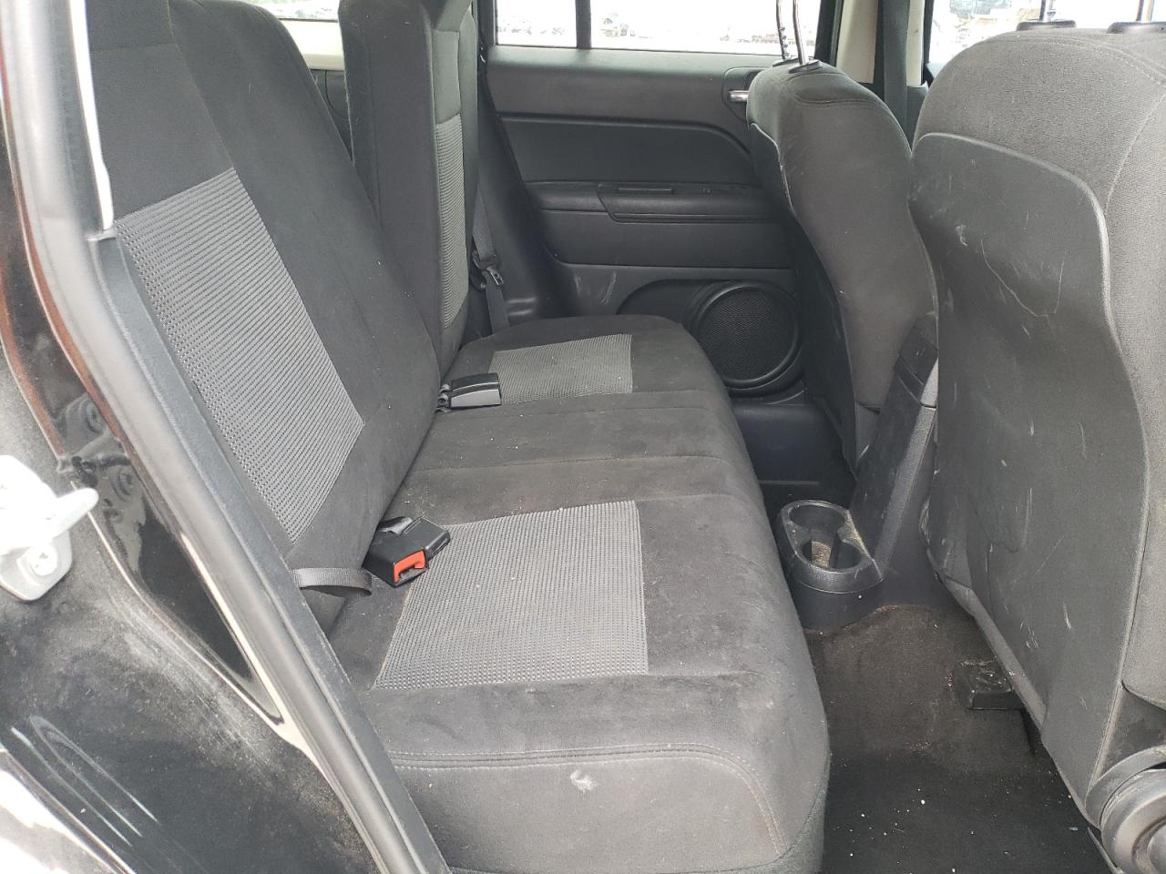 2015 Jeep Liberty (Patriot) VIN 1C4NJPFBXFD264798 Copart auction photo, rear end / front end damage thumbnail 11